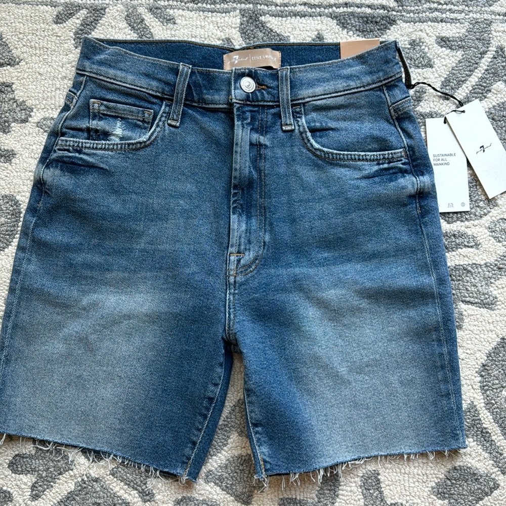 7 for all mankind •Sz 28•Bike Short